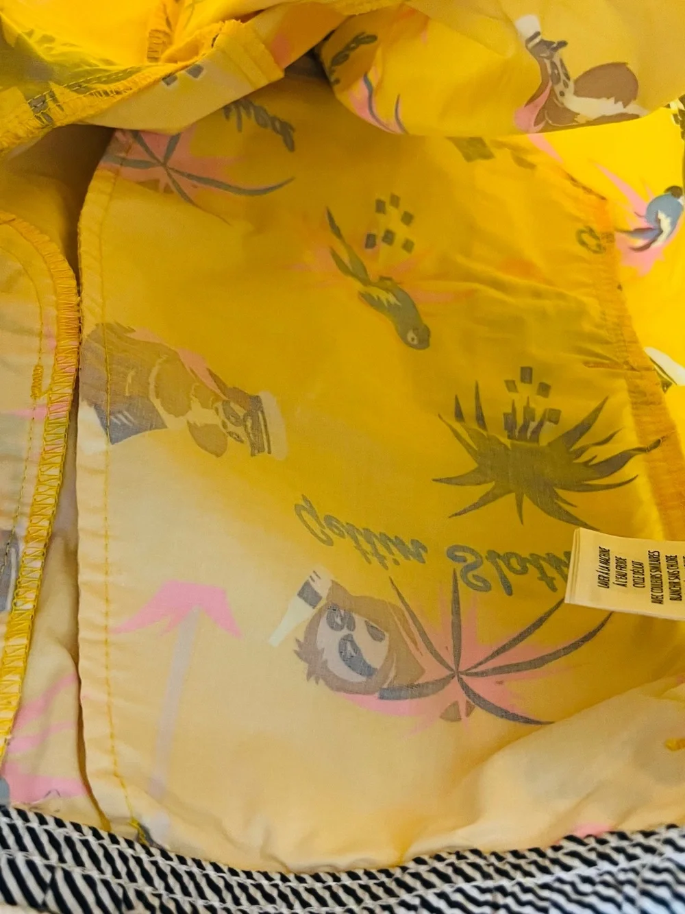 N/A yellow men’s